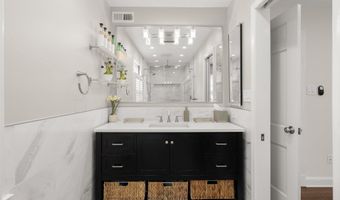 6709 PEMBERTON St, Bethesda, MD 20817