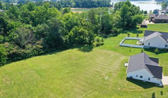 530 Shields Crossing Dr, Bean Station, TN 37708