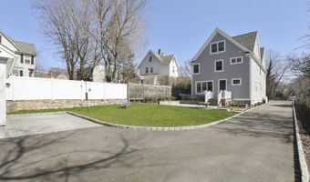 91 Noroton Ave, Darien, CT 06820