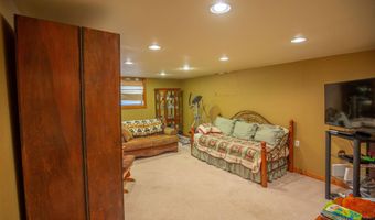 219 W South Ave, Algona, IA 50511