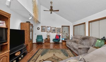 4612 Dover Dr, Ames, IA 50014