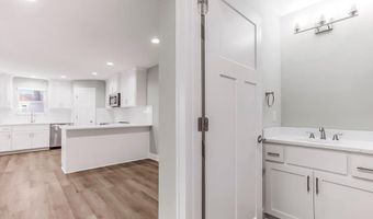 1315 N 159th St, Basehor, KS 66007