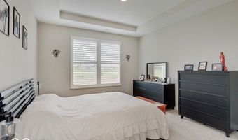 3669 Chalmers Dr, Bargersville, IN 46106
