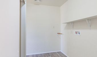2352 Apache Ln, Alamogordo, NM 88310