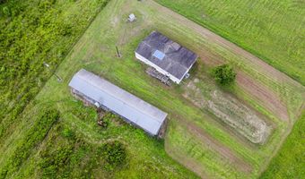 82 Harris Rd, Baxley, GA 31513