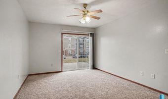 410 N 9th Ave, Brandon, SD 57005