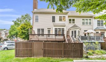 6618 FROST LAKE Ln, Alexandria, VA 22315
