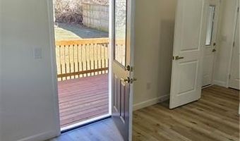 639 Ozburn Rd NW, Atlanta, GA 30318