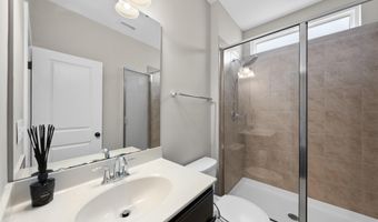 2430 Braxton Wood Ln, Apex, NC 27523