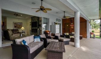 1560 N Oak Park Ave, Avon Park, FL 33825