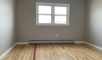 33 E 51ST St 2, Bayonne, NJ 07002