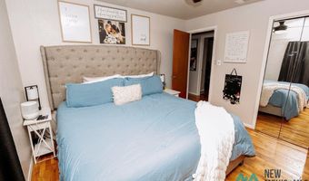 2407 Avenue B Sts, Carlsbad, NM 88220