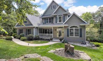 1000 133rd Dr, Amana, IA 52203