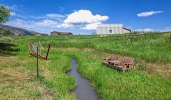 14 Absoraka Dr, Cody, WY 82414