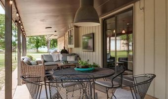 2017 E Chestnut Ave, Arkansas City, KS 67005