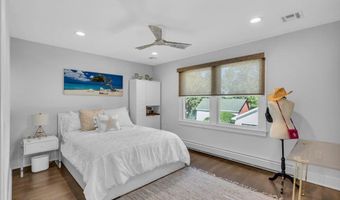 704 15th Ave, Belmar, NJ 07719