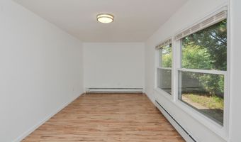 3187 Plymouth Rd Rd, Ann Arbor, MI 48105