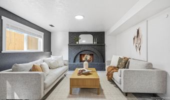 5560 S Cortez Pl, Boise, ID 83709