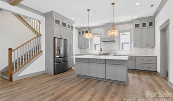 1617 Parson St, Charlotte, NC 28205