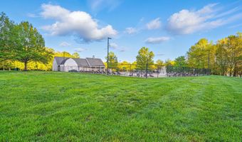 1728 CATHERINE FRAN Dr, Accokeek, MD 20607