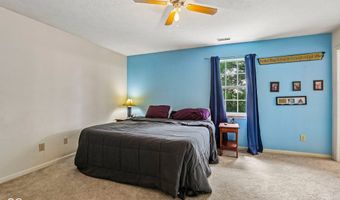 102 Westview Pl, Bargersville, IN 46106