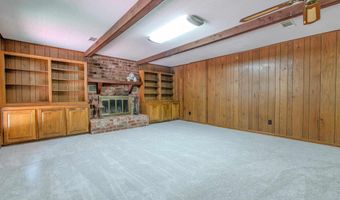 300 Oakmont Dr, Alexander, AR 72002