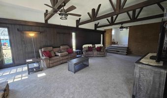 1800 White Dr, Batesville, AR 72501