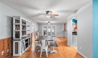 905 VAN Dr, Auburndale, FL 33823