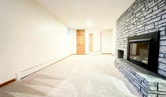 14633 7th Ave NW, Andover, MN 55304