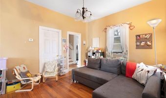 88 Lincoln Ave, East Providence, RI 02915