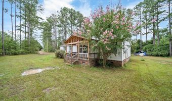 64 Favor Rd, Camden, SC 29020