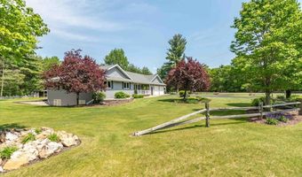 6331 ARBUTUS Dr, Wisconsin Rapids, WI 54494