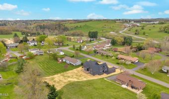 330 Bogey Dr, Abingdon, VA 24211