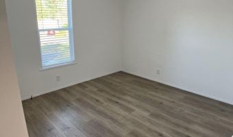 12710 Granger Ct 323, Apple Valley, MN 55124