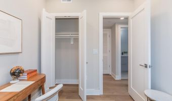 933 N Street NW 407, Washington, DC 20001