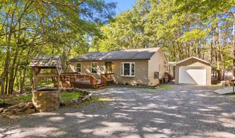 2 Basswood Ct, Albrightsville, PA 18210