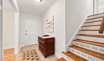 1111 Knollwood Dr, Apex, NC 27502