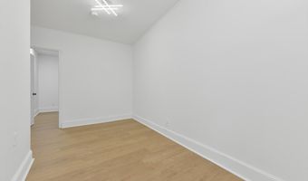 144 Salem St, Boston, MA 02113