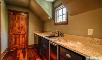 43 River Shoals Dr, Athens, GA 30606