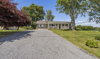 1655 Mary Lamons Rd, Afton, TN 37616