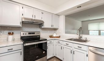 25 HIGHSTREAM Ct 1025, Germantown, MD 20874