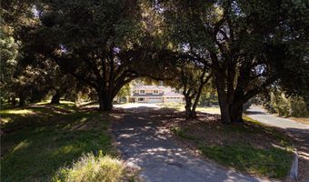 37202 Limekiln Dr, Yucaipa, CA 92399