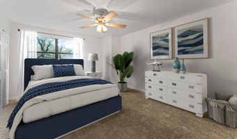 798 MAIN St, Atlantic Beach, FL 32233