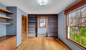 158 Lakeover Dr, Athens, GA 30607