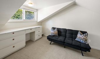 1814 4th St, Astoria, OR 97103