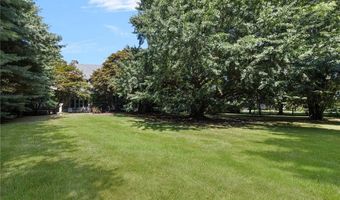360 RUMSTICK Rd, Barrington, RI 02806