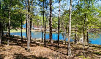 910 Luannes Way, Alexander City, AL 35010