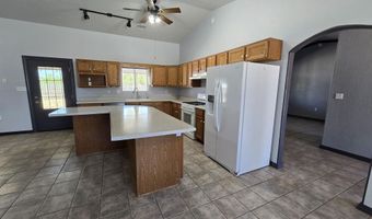 986 W Coffee Dr, Benson, AZ 85602