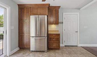 11 Thatcher Dr, Altamont, NY 12009