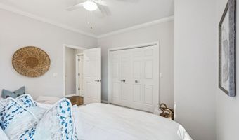 210 Old Plantation Dr W, Beaufort, SC 29907